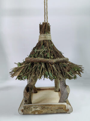 KUĆICA ZA PTICE I GNIJEZDO